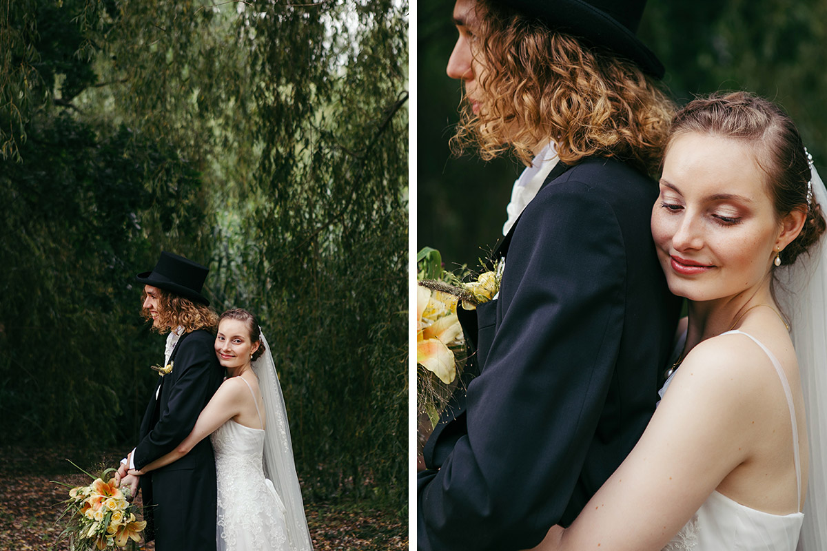 romantische Brautpaarfotos im Park bei Hochzeit in Casa Carlotta Berlin-Zehlendorf © Hochzeit Berlin www.hochzeitslicht.de romantische Brautpaarfotos im Park bei Hochzeit in Casa Carlotta Berlin-Zehlendorf © Hochzeit Berlin www.hochzeitslicht.de